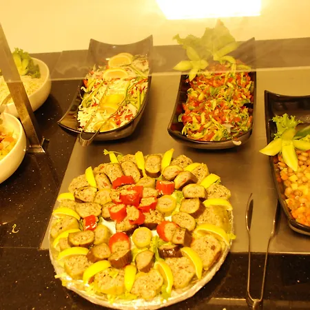 奥卢登斯酒店 3* 厄吕代尼兹