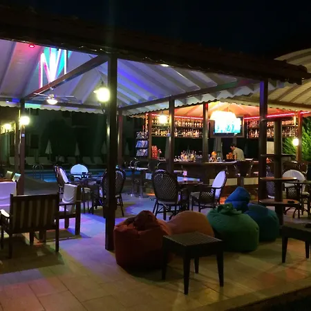 奥卢登斯酒店 酒店 厄吕代尼兹